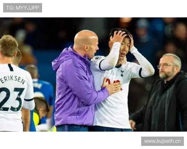 孙兴慜与姆巴佩进攻效率及战术角色对比分析 孙兴慜与姆巴佩进攻效率及战术角色对比分析