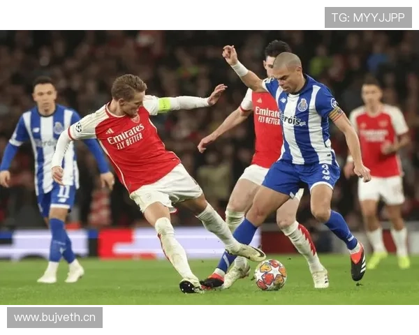 阿森纳过度依赖萨卡暴露战术短板,争冠形势承压与体系重构双重挑战 阿森纳过度依赖萨卡暴露战术短板,争冠形势承压与体系重构双重挑战