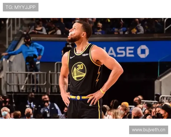 拉沙德·刘易斯挡拆拉开空间提升三分命中率明显优于队内核心